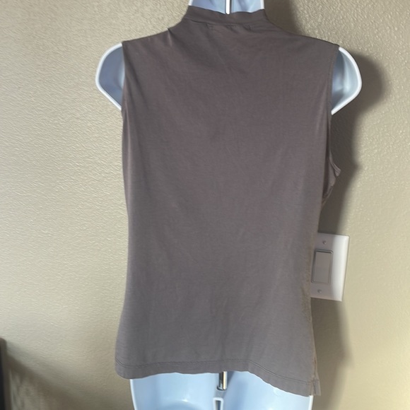 Kenneth Cole gathered tank top size M - Picture 3 of 3